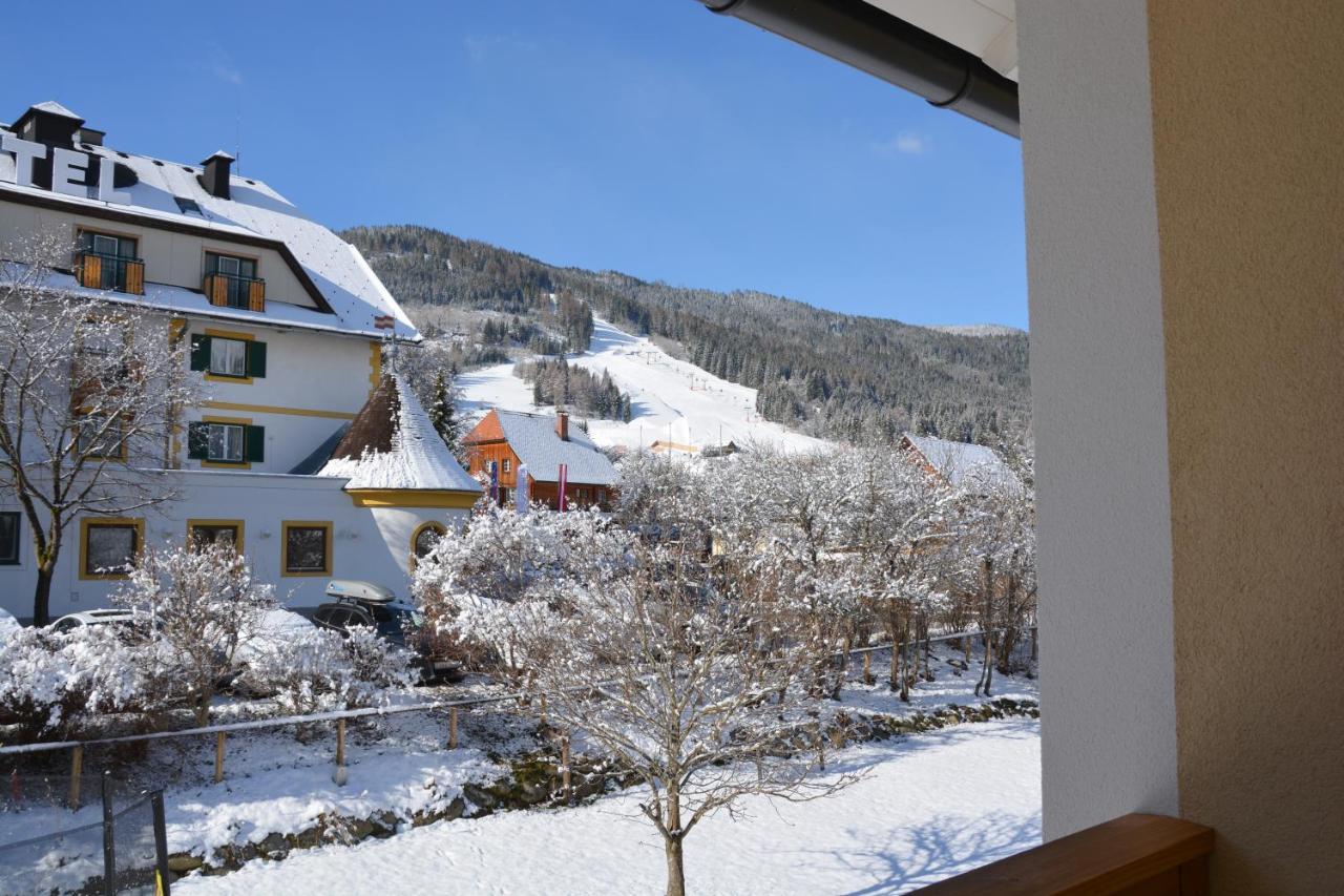穆劳附近圣格奥尔根Haus Ofner Am Kreischberg住宿加早餐旅馆 外观 照片