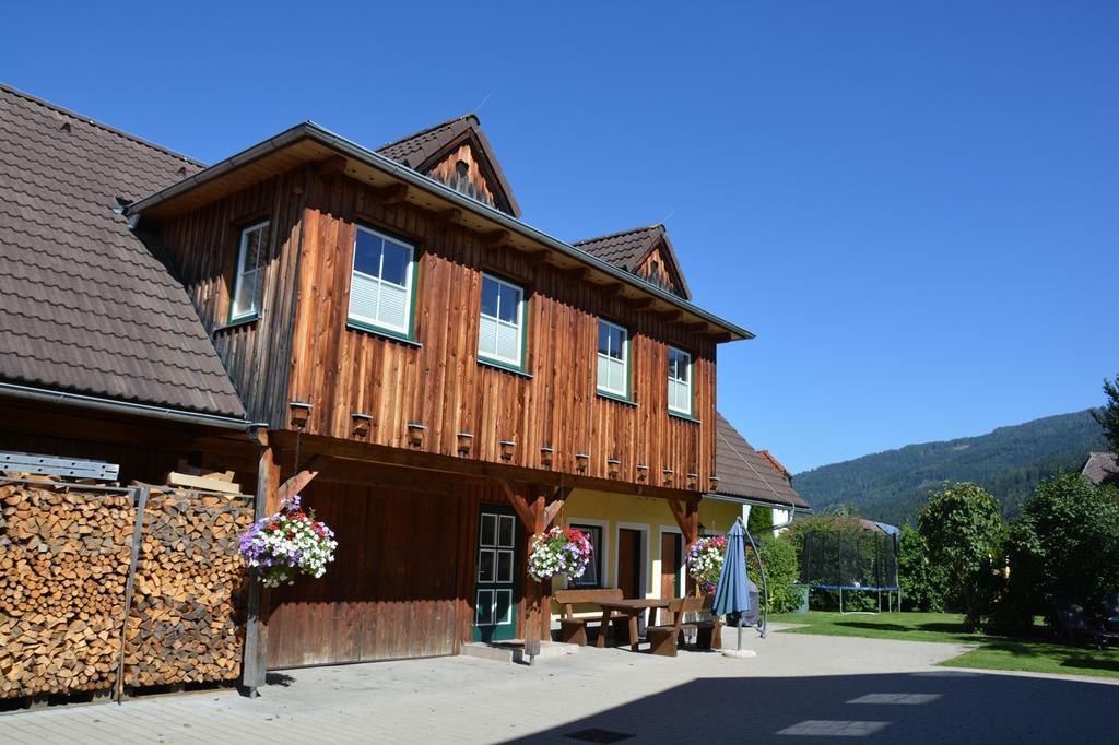 穆劳附近圣格奥尔根Haus Ofner Am Kreischberg住宿加早餐旅馆 外观 照片