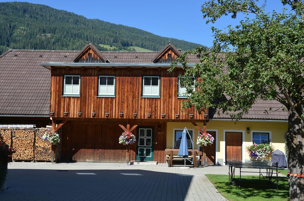 穆劳附近圣格奥尔根Haus Ofner Am Kreischberg住宿加早餐旅馆 外观 照片